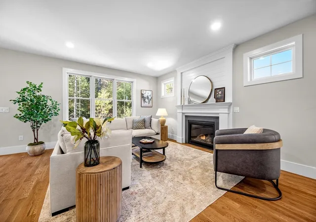 Photo 3 of Sale Pending at 31 Thomas Mann Cir #20, Norfolk, MA 02056 | MLS# 73511876 | Listing updated on 2026-08-28