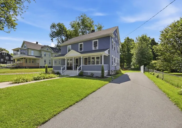 2nd image of 17 Taylor St #17, South Hadley, MA 01075 | MLS# 73558139