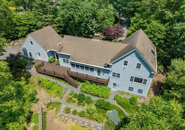 3rd image of 69 Martingale Ln, Brewster, MA 02631 | MLS# 73549410