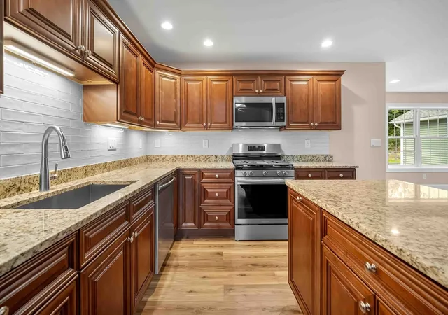 3rd image of 4 Sabrina Way #D, Agawam, MA 01001 | MLS# 73422274