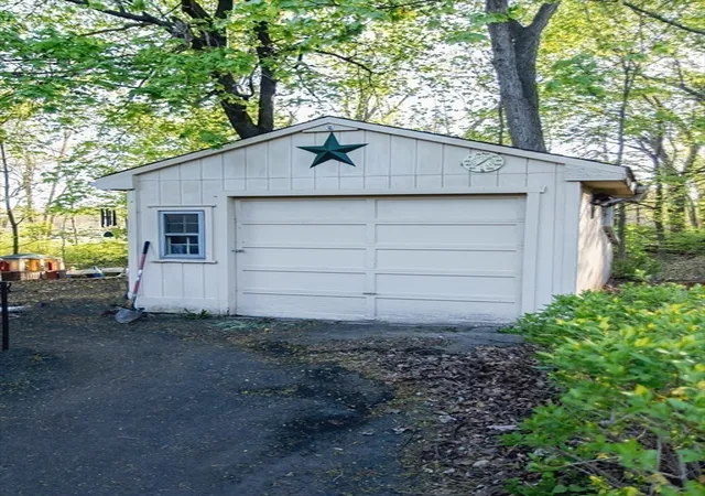 Homes for sale in East Longmeadow, MA | 74 Gates Ave, East Longmeadow, MA 01028 | MLS# 73519910