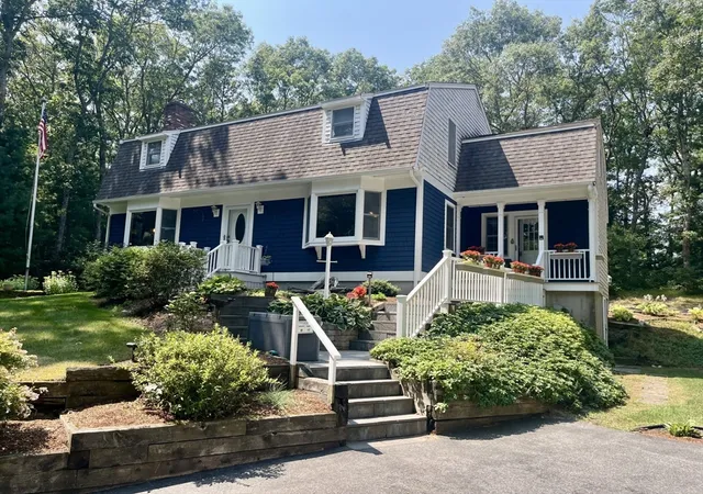 1st image of 20 Vesper Dr, Pocasset, MA 02559 | MLS# 73565047
