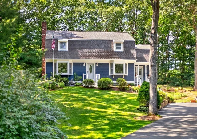 2nd image of 20 Vesper Dr, Pocasset, MA 02559 | MLS# 73565047