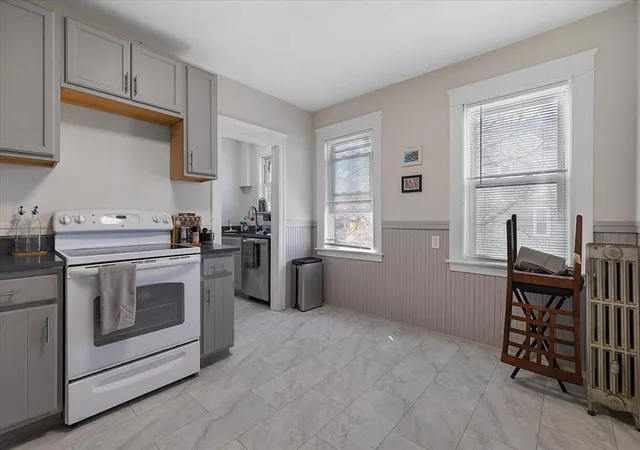 Homes for sale in Worcester, MA | 39 Boyd St, Worcester, MA 01606 | MLS# 73505215