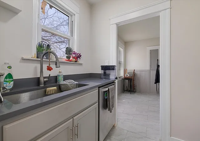 Homes for sale in Worcester, MA | 39 Boyd St, Worcester, MA 01606 | MLS# 73505215