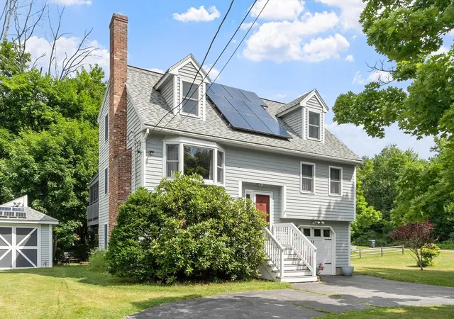 Homes for sale in Methuen, MA | 11 Hemlock Ave, Methuen, MA 01844 | MLS# 73546675