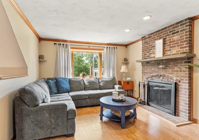 Homes for sale in Methuen, MA | 11 Hemlock Ave, Methuen, MA 01844 | MLS# 73546675
