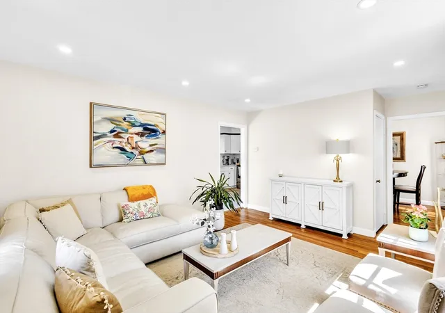 1st image of 18 Mayflower Rd, Northborough, MA 01532 | MLS# 73507722