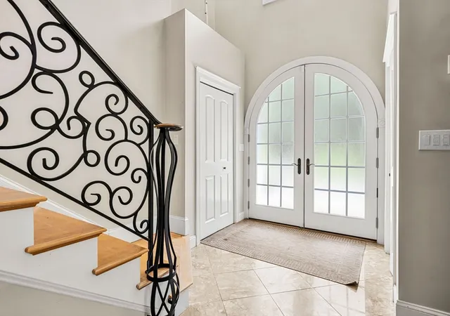 Photo 3 of Mansion for sale at 9 Grandview Rd, North Reading, MA 01864 | MLS# 73567788 | Listing updated on 2026-09-14