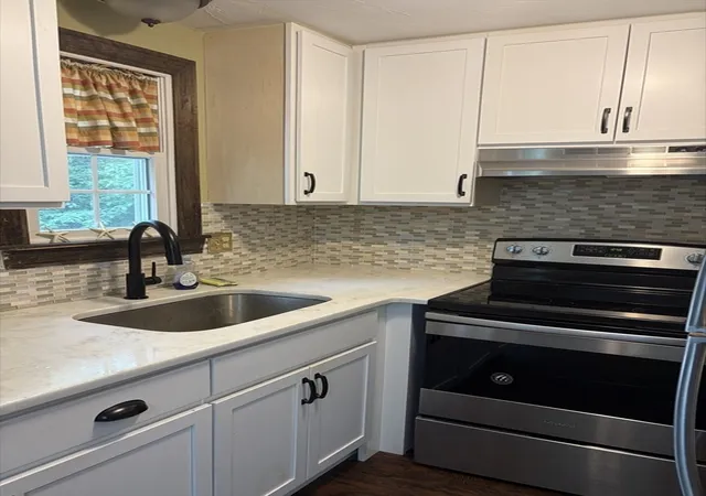 Photo 3 of Sale Pending at 78 Jasper Rd, Marstons Mills, MA 02648 | MLS# 73547842 | Listing updated on 2026-09-29