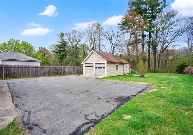 Homes for sale in West Springfield, MA | 82-84 Kings Hwy, West Springfield, MA 01089 | MLS# 73506168