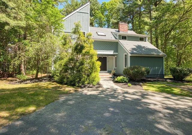 Homes for sale in Sharon, MA | 54 Barefoot Hill Road, Sharon, MA 02067 | MLS# 73533371
