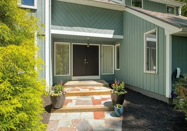 Homes for sale in Sharon, MA | 54 Barefoot Hill Road, Sharon, MA 02067 | MLS# 73533371