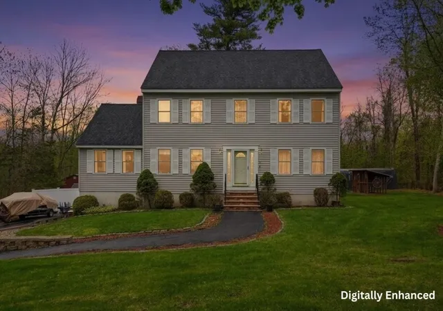 42nd image of 17 Unicorn Circle, Amesbury, MA 01913 | MLS# 73519471