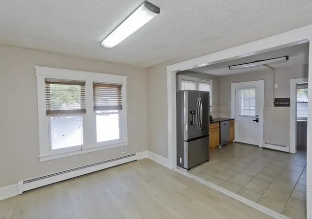 Photo 3 of Sale Pending at 121 Dorset St, Springfield, MA 01108 | MLS# 73545220 | Listing updated on 2026-09-11