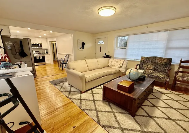 Photo 4 of Single family home for sale at 20 Alma Rd, Burlington, MA 01803 | MLS# 73564533 | Listing updated on 2026-08-21