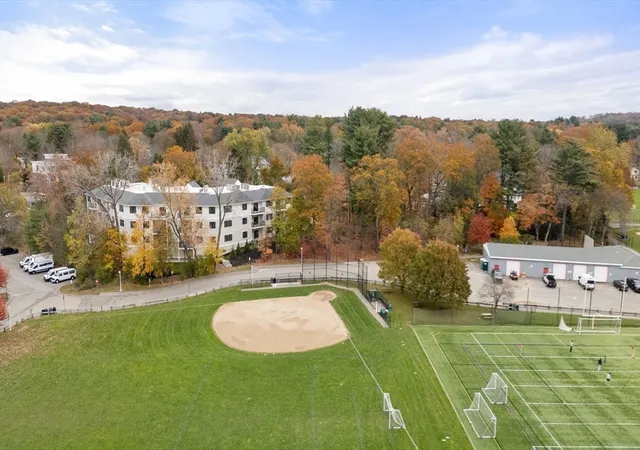 2nd image of 16 Stearns Rd, Wellesley, MA 02482