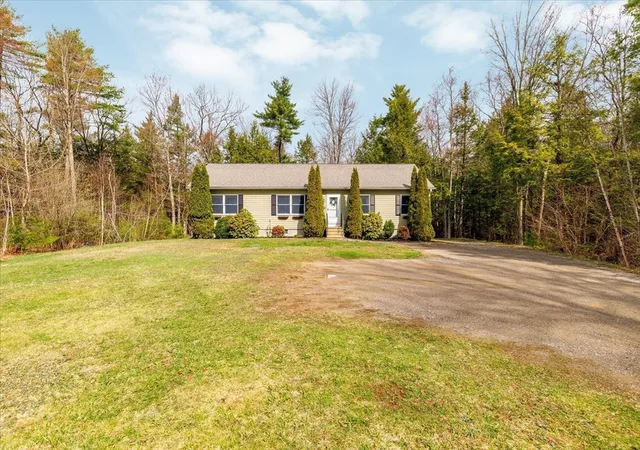 Homes for sale in Templeton, MA | 84 Baptist Common Rd, Templeton, MA 01468 | MLS# 73503579