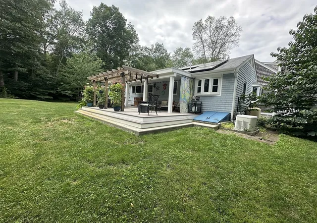image of 133 S Pickens St, Lakeville, MA 02347 | MLS# 73550377