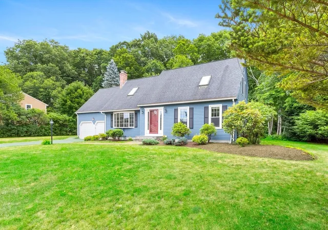42nd image of 8 Donato Dr, Franklin, MA 02038 | MLS# 73540810
