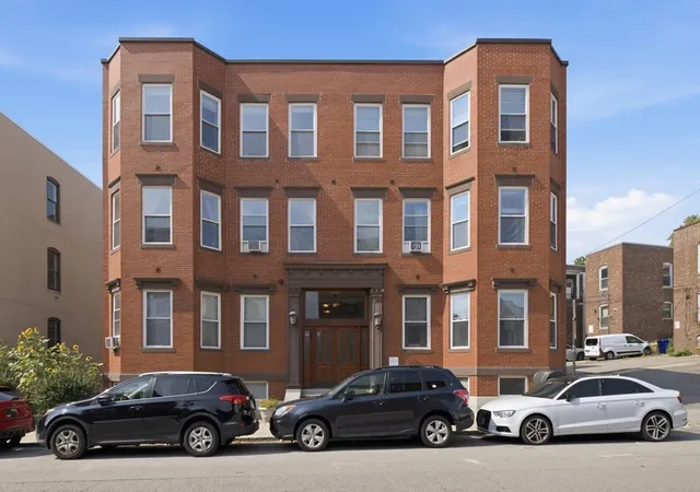 24th image of 330 Summit Ave #104, Brighton, MA 02135 | MLS# 73562505