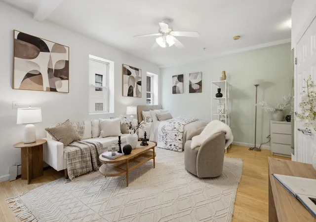 Listing Photo 5 - Condo for sale in building located at 330 Smt Ave, Boston, MA 02135 - Unit #104