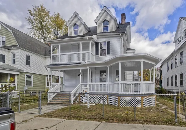 Homes for sale in Springfield, MA | 65 Montrose St, Springfield, MA 01109 | MLS# 73546123
