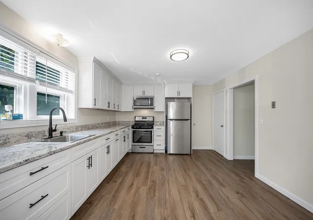 2nd image of 50 Frank St #50, Dracut, MA 01826 | MLS# 73543517