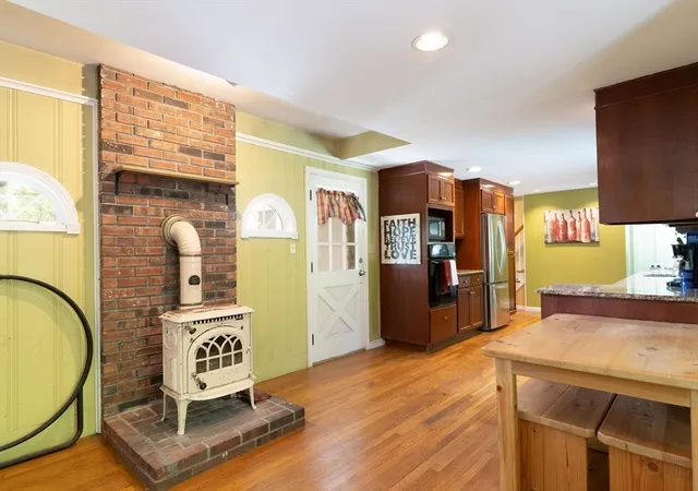 Photo 3 of Single family home for sale at 757 South St, Southbridge, MA 01550 | MLS# 73562614 | Listing updated on 2026-10-01