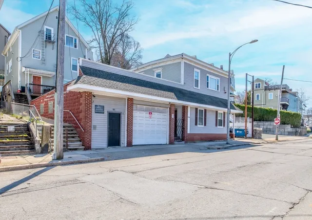 20th image of 801 N Main St, Fall River, MA 02720 | MLS# 73507804