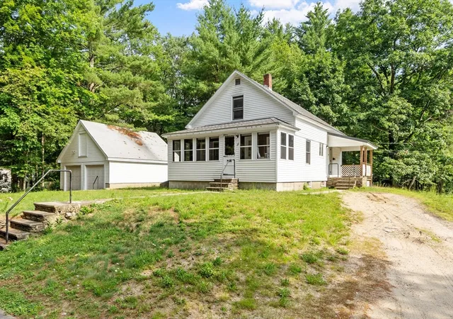 Homes for sale in Athol, MA | 28 Wellesley Street, Athol, MA 01331 | MLS# 73549262