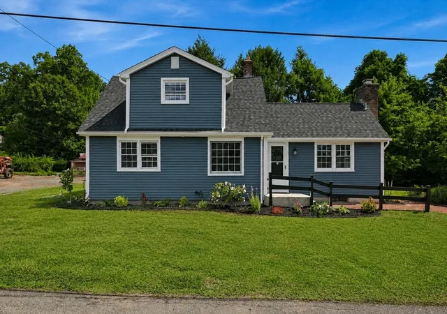 Photo 1 of Sale Pending at 101 Smith Ave, East Longmeadow, MA 01028 | MLS# 73565992 | Listing updated on 2026-09-05