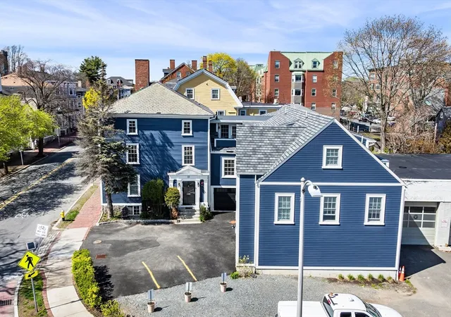 4th image of 23 Summer Street #2, Salem, MA 01970 | MLS# 73538159