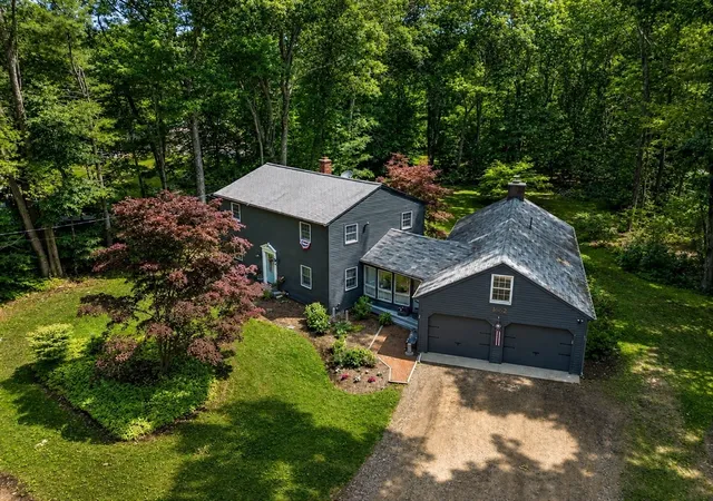 Homes for sale in Holden, MA | 1662 Wachusett St, Holden, MA 01522 | MLS# 73546398