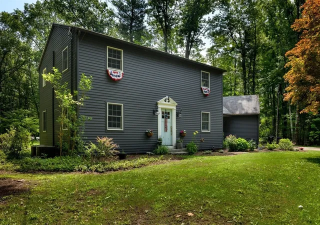Homes for sale in Holden, MA | 1662 Wachusett St, Holden, MA 01522 | MLS# 73546398