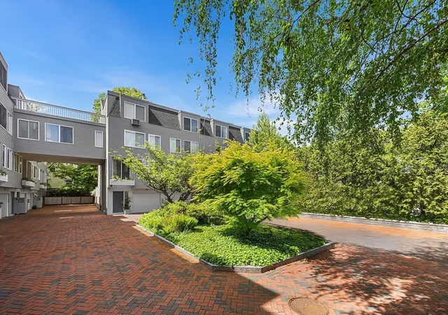 Homes for sale in Cambridge, MA | 16 Ellery Square, Cambridge, MA 02138 | MLS# 73526651