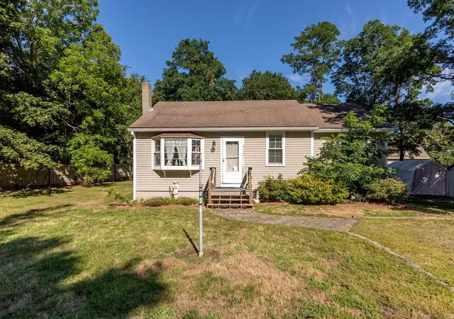 1st image of 5 Freight House, Sagamore, MA 02561 | MLS# 73560808