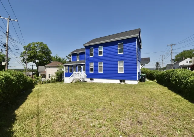 Listing Photo 4 - Condo for sale in building located at 250 School St, Watertown, MA 02472
