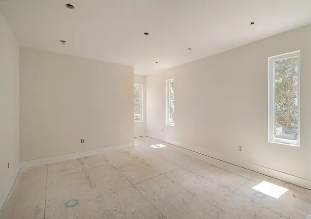 Homes for sale in Somerville, MA | 60 Franklin St, Somerville, MA 02145 | Houzeo