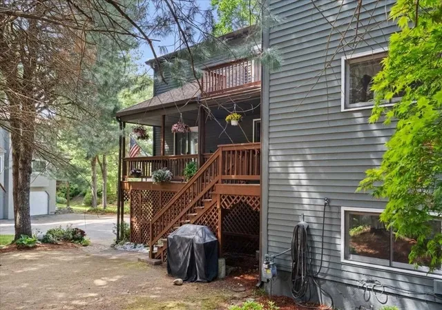 Photo 3 of Sale Pending at 254 Captain Eames Cir #254, Ashland, MA 01721 | MLS# 73529477 | Listing updated on 2026-09-10