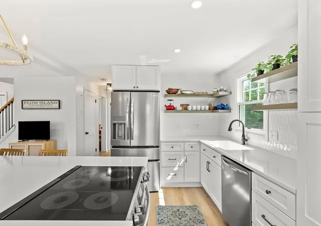 Photo 3 of Single family home for sale at 133 Old Point, Newburyport, MA 01950 | MLS# 73567898 | Listing updated on 2026-10-02