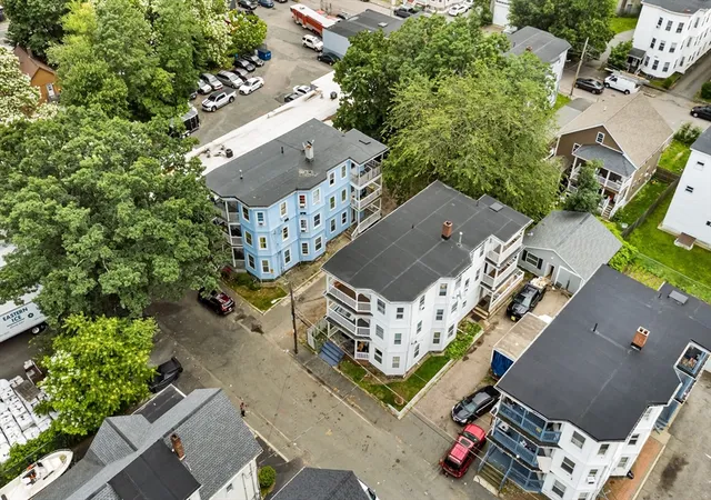 Photo 3 of Sale Pending at 25 Somerset Pl, Brockton, MA 02301 | MLS# 73393188 | Listing updated on 2025-10-01