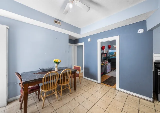 Photo 4 of Sale Pending at 25 Somerset Pl, Brockton, MA 02301 | MLS# 73393188 | Listing updated on 2025-10-01
