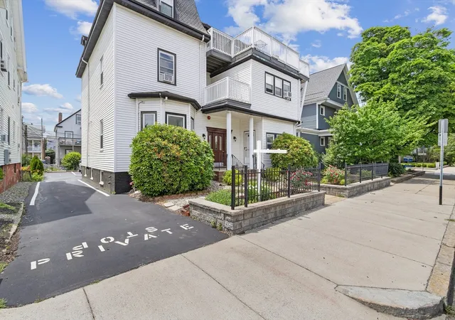 Homes for sale in Somerville, MA | 170 Highland Ave #2, Somerville, MA 02143 | MLS# 73541761