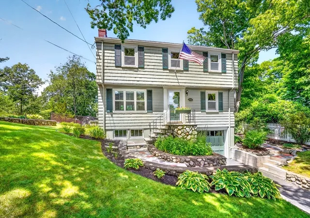 1st image of 122 Altamont Ave, Melrose, MA 02176 | MLS# 73540834