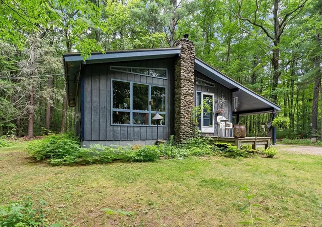 Homes for sale in Westminster, MA | 13 Lakewood Park Rd, Westminster, MA 01473 | MLS# 73549271