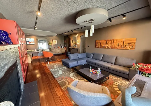 Photo 3 of Condo for sale at 77 Pond Ave #509, Brookline, MA 02445 | MLS# 73565520 | Listing updated on 2026-08-23