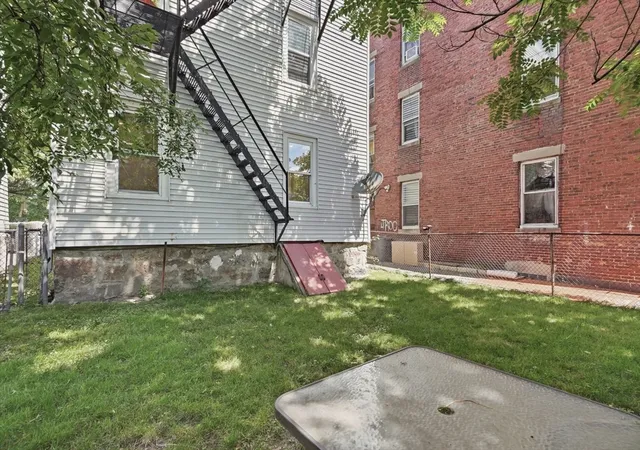 2nd image of 91 Burrell St, Roxbury, MA 02119
