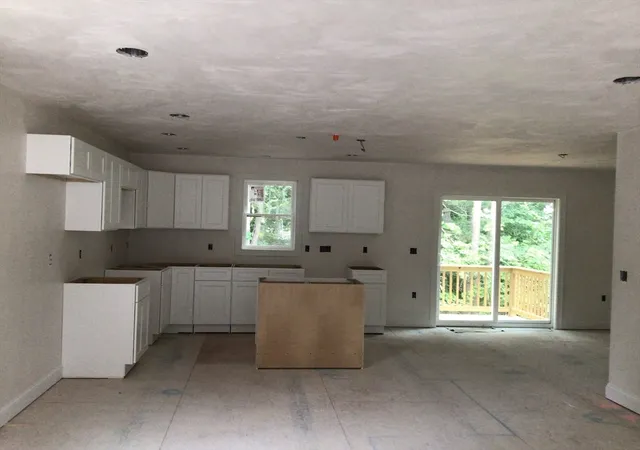 Homes for sale in Holbrook, MA | 299 Quincy St Building 3, Holbrook, MA 02343