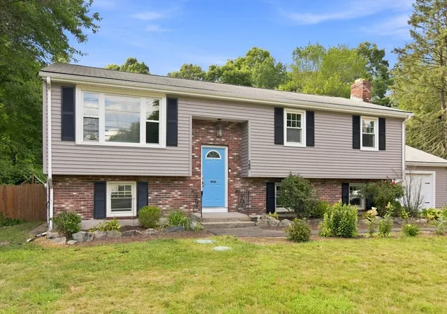 Photo 1 of Single family home for sale at 160 E Main Street, Norton, MA 02766 | MLS# 73566628 | Listing updated on 2026-08-30